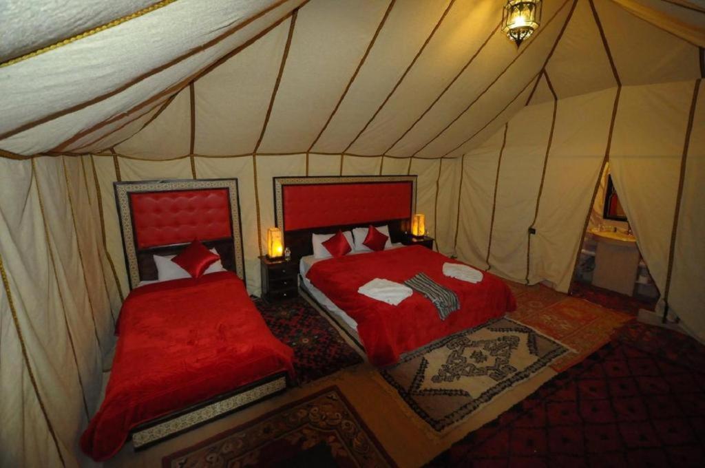 מלון מרזאוגה Sahara Safari Camp מראה חיצוני תמונה