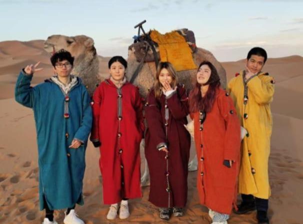 מלון מרזאוגה Sahara Safari Camp מראה חיצוני תמונה