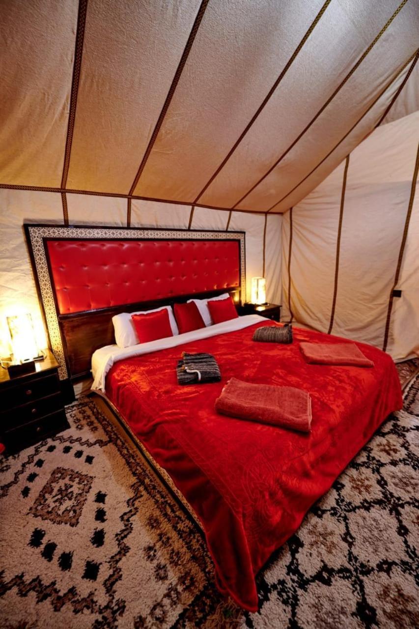 מלון מרזאוגה Sahara Safari Camp מראה חיצוני תמונה