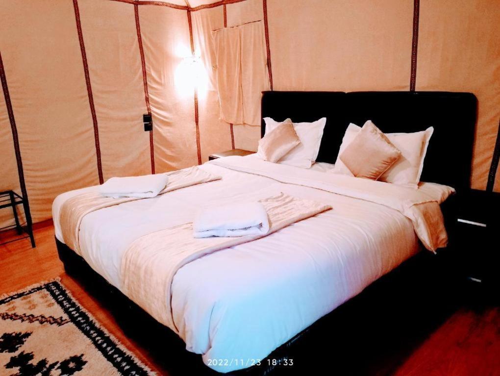 מלון מרזאוגה Sahara Safari Camp מראה חיצוני תמונה
