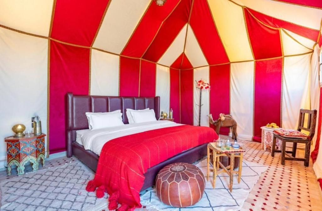 מלון מרזאוגה Sahara Safari Camp מראה חיצוני תמונה
